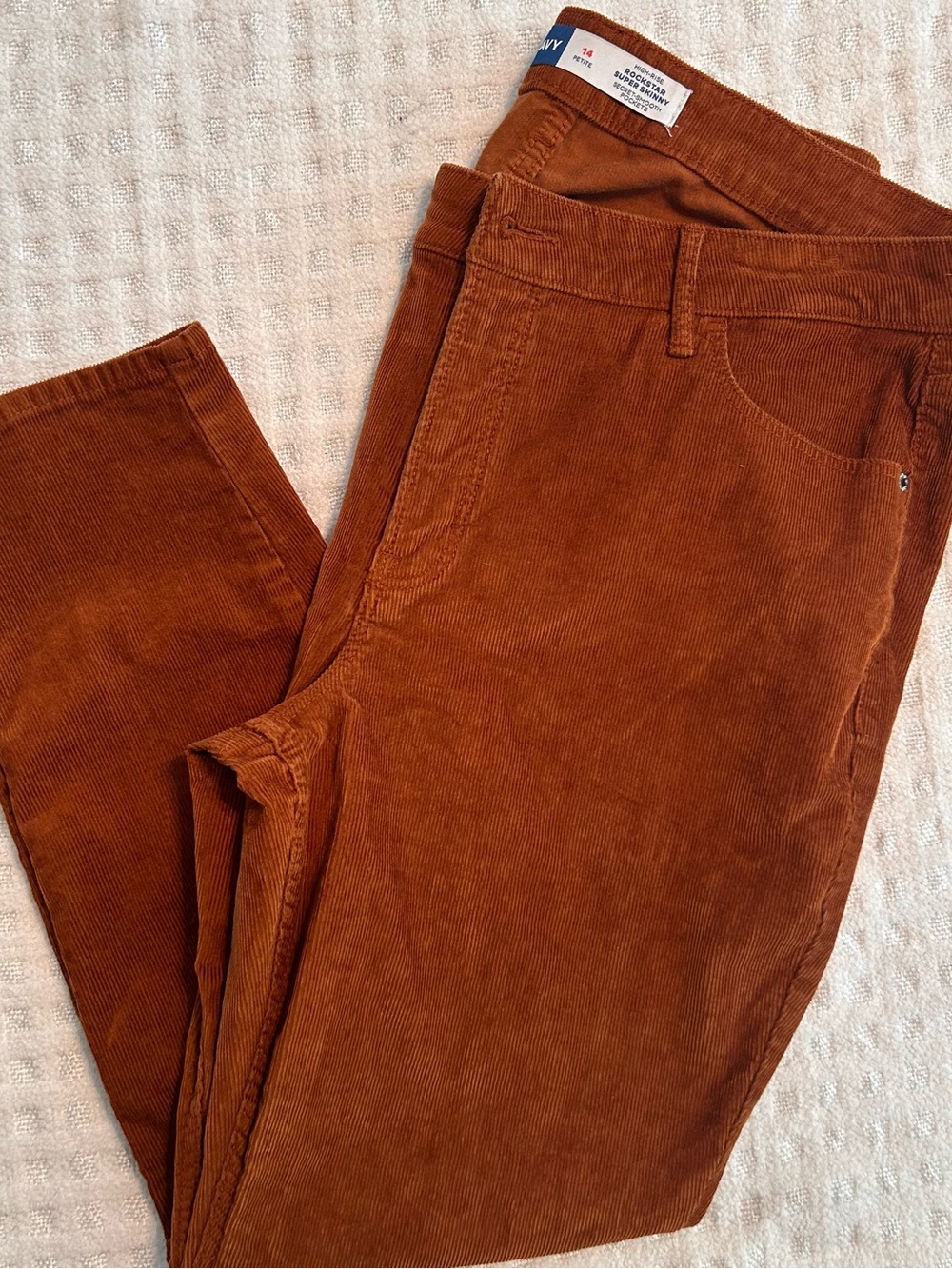 Old Navy Women's Corduroy Pants in Rust